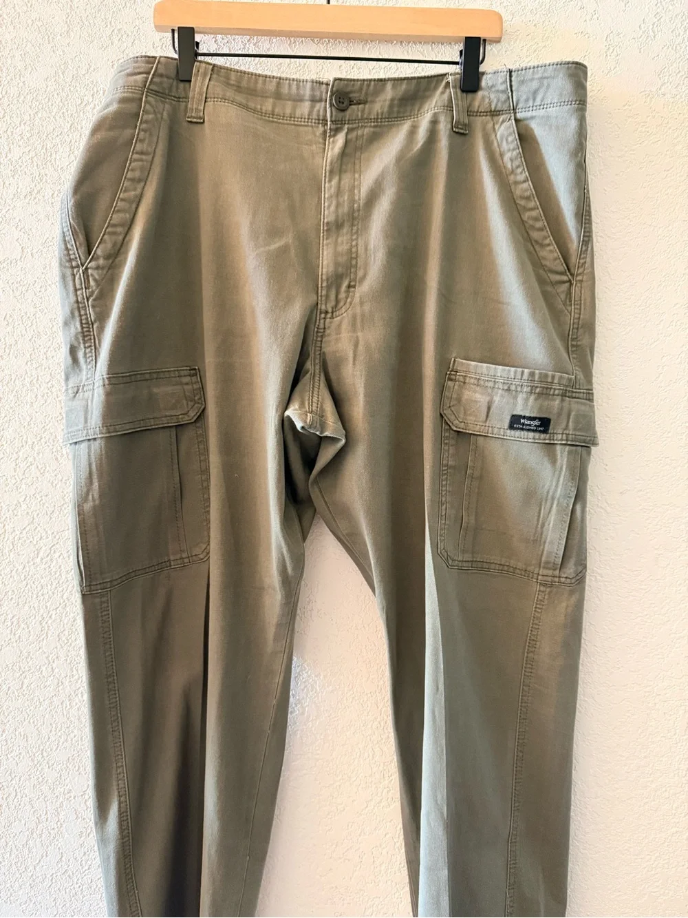WRANGLER Cargo Khaki Relaxed Fit Straight Leg Utility Green Mens Pants Sz 38X32